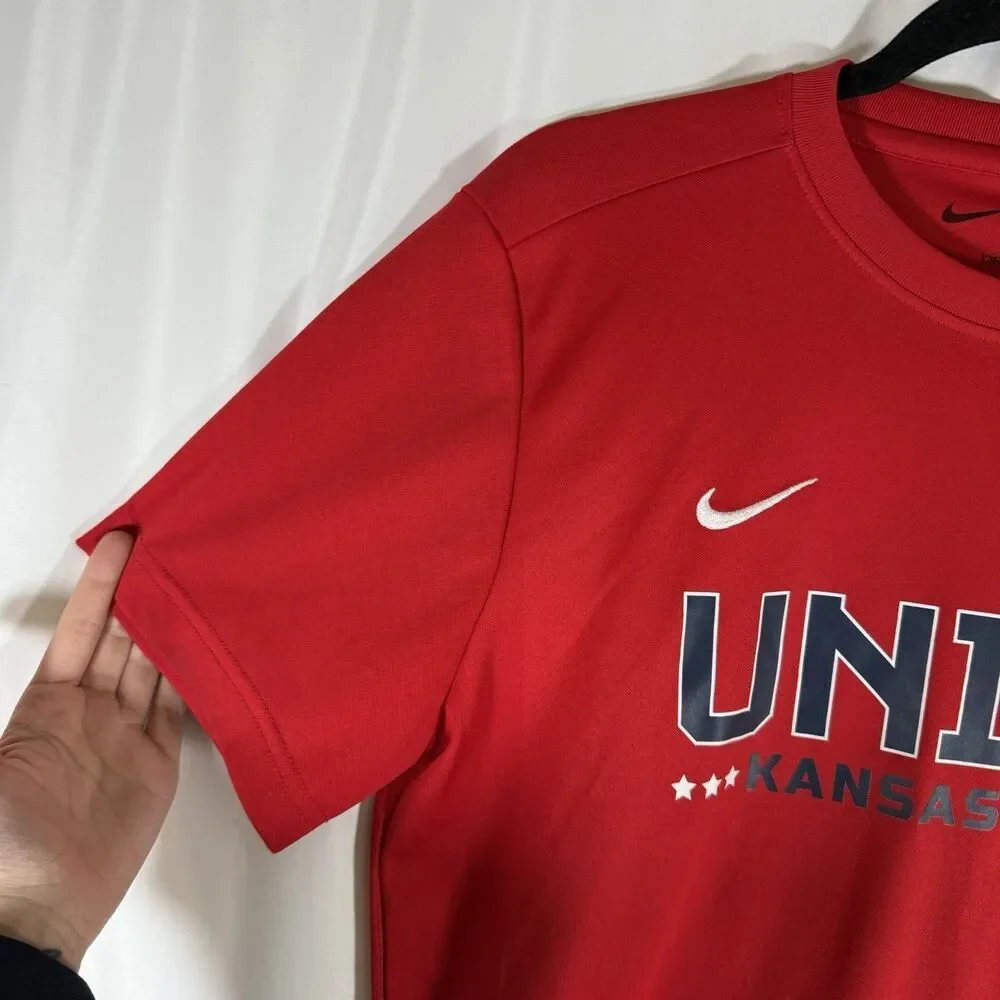 Union Kansas City Nike Shirt Unisex Large Red Graphic Print 14 Short Sleeve Socc